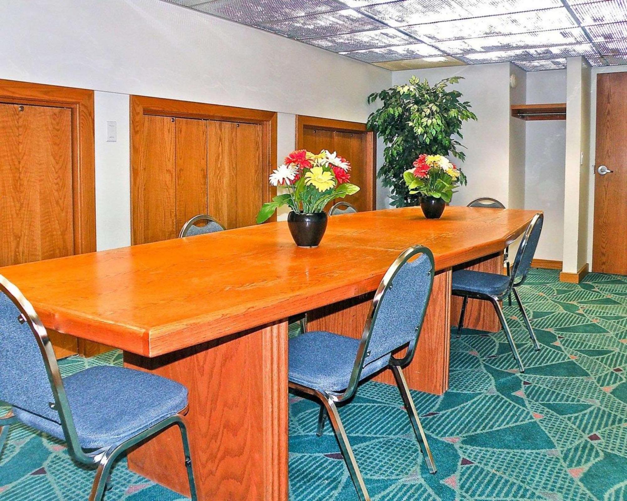 Rodeway Inn Billings Logan Intl Airport Near St Vincent Hospital Dış mekan fotoğraf