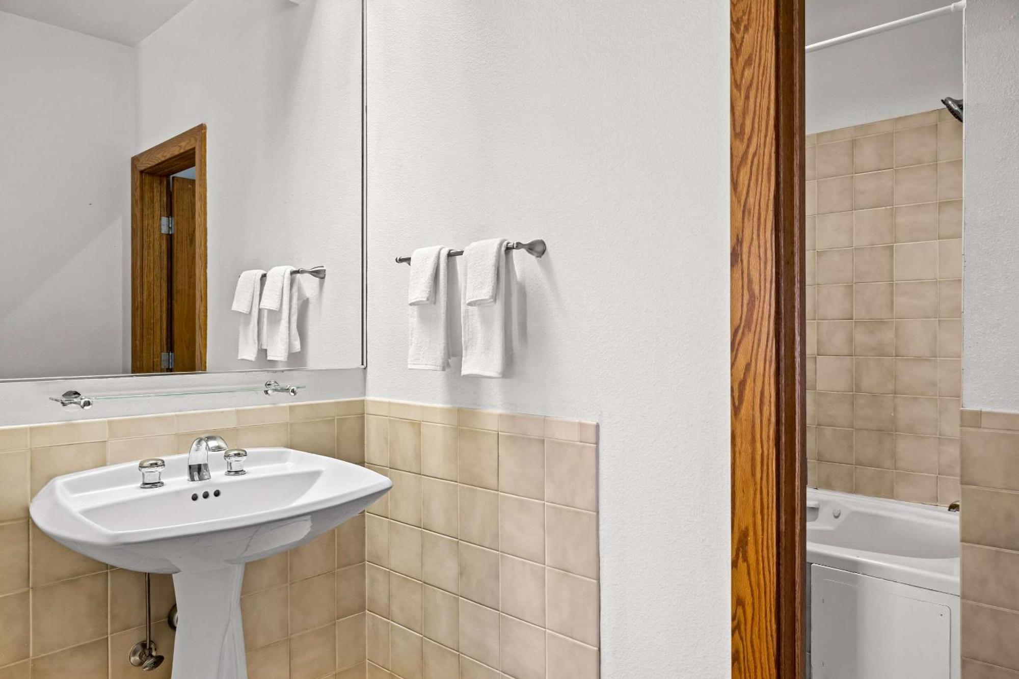 Rodeway Inn Billings Logan Intl Airport Near St Vincent Hospital Dış mekan fotoğraf